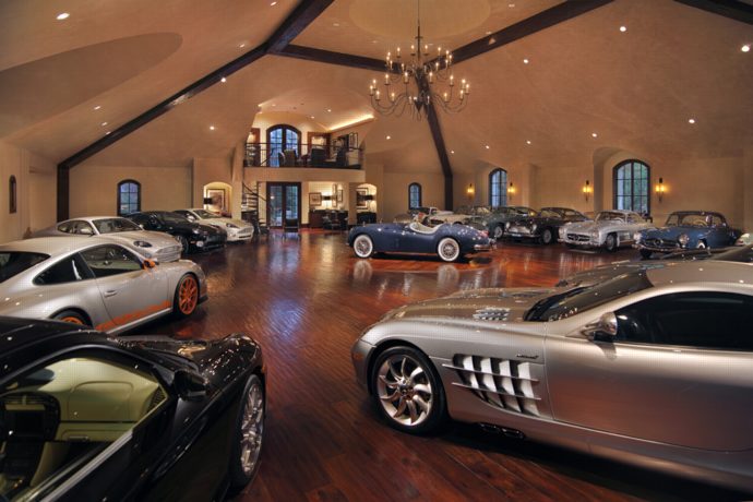 Tư vấn thiết kế thi công nội thất showroom ô tô hiện đại